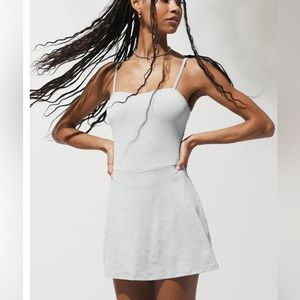 XS alosoft court side dress, like new